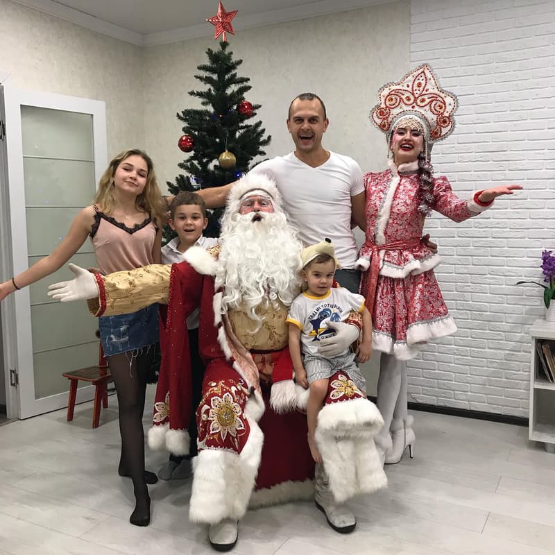 Яркие воспоминания праздника🌲Всё как в детстве, не поддельные эмоции, возвращают туда, где не было проблем и забот. 😇